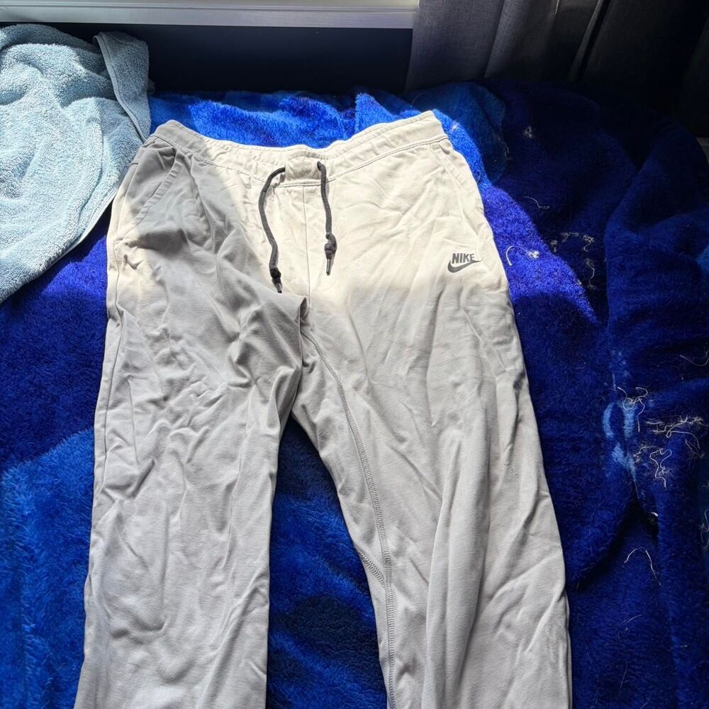 Nike Tech Grey sweatpants
